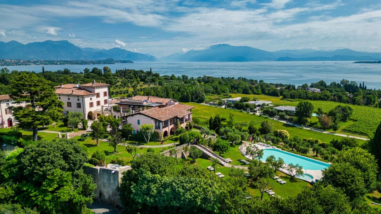 Apartments Castello Belvedere Desenzano del Garda, Lago di Garda Lake Gardasee