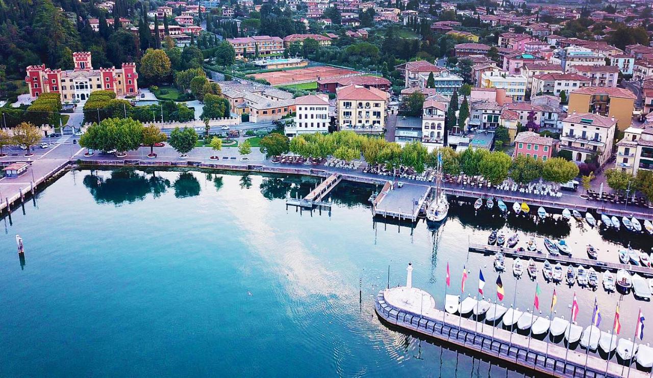 La Vittoria Hotel Garda, Lago di Garda Lake Gardasee Gardameer