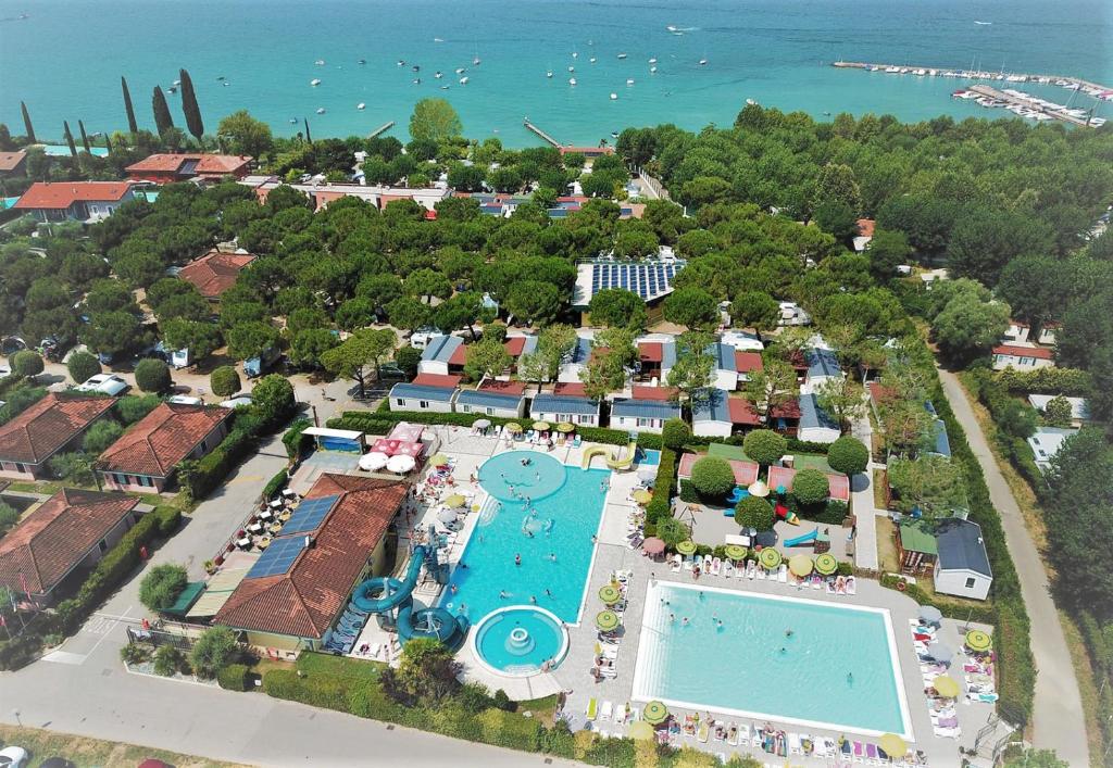 Le Palme Camping & Village Lazise, Lago di Garda Lake Gardasee Gardameer